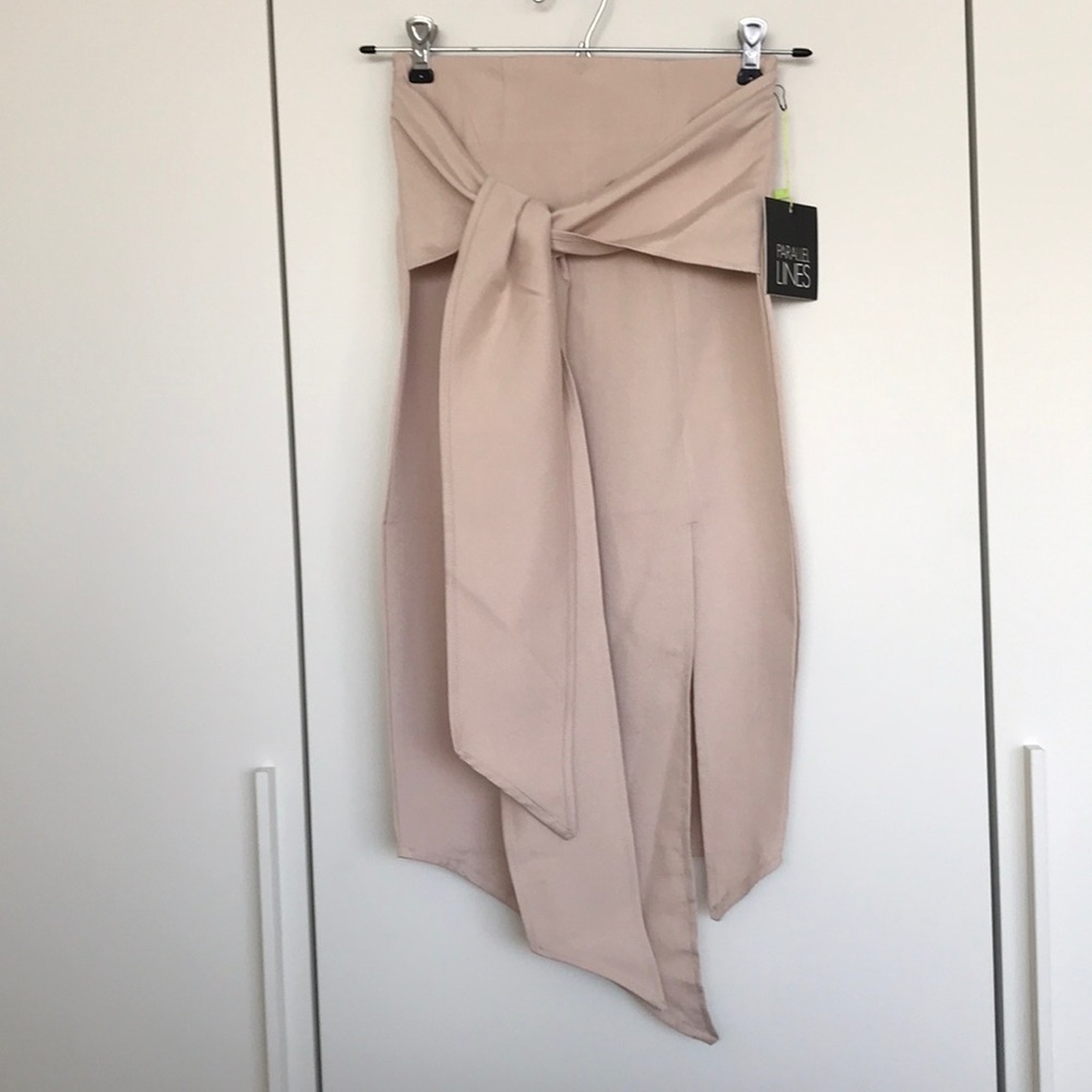 ASOS tan tie front beige skirt